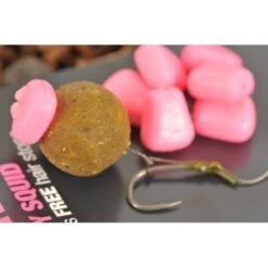 KORDA Slow Sinking Corn Fruity Squid Pink 7 KORDA Slow Sinking Corn Fruity Squid Pink -Fox Shop korda slow sinking corn fruity squid pink kpb13 fake food 2