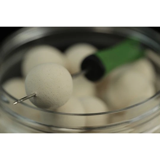 STICKY BAITS The Krill White Ones Wafters 16mm 3 STICKY BAITS The Krill White Ones Wafters 16mm